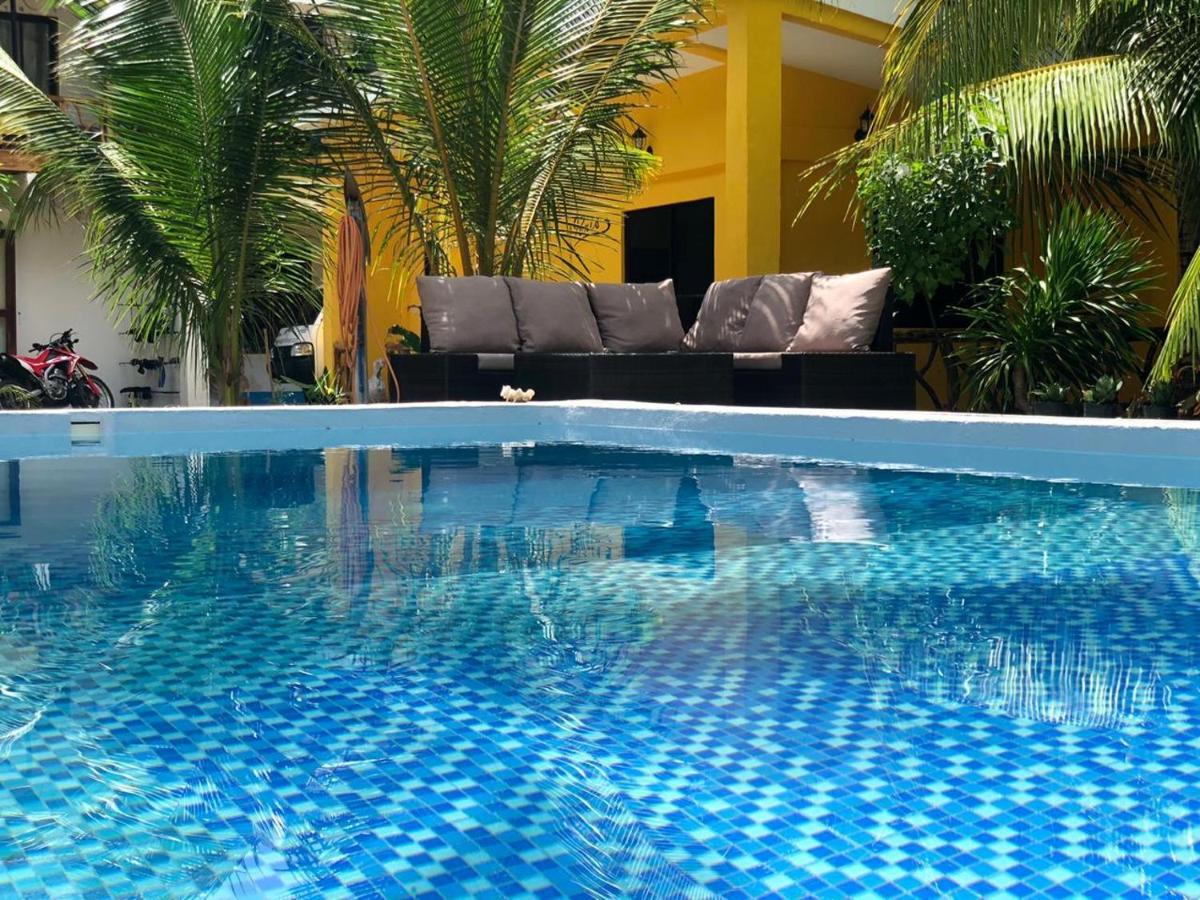 Apo Diver Beach Resort San Juan  Exteriér fotografie