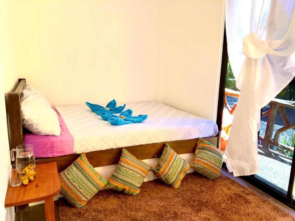 Apo Diver Beach Resort San Juan  Exteriér fotografie