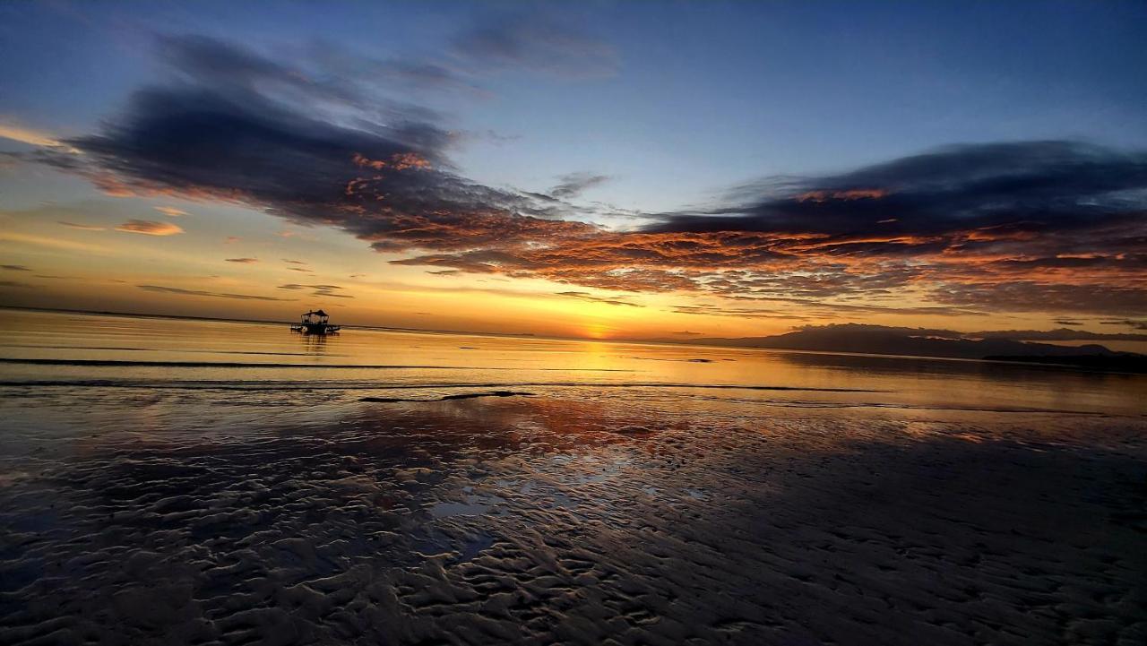 Apo Diver Beach Resort San Juan  Exteriér fotografie
