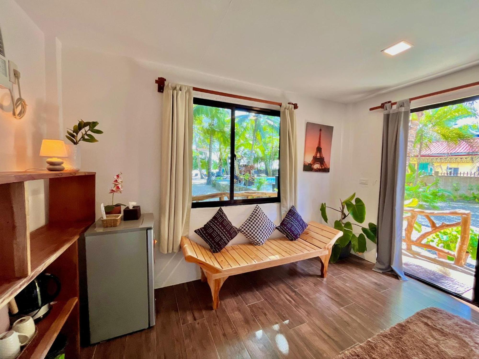 Apo Diver Beach Resort San Juan  Exteriér fotografie